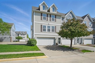 3182 SW Arlan Ln, Ankeny, IA 50023