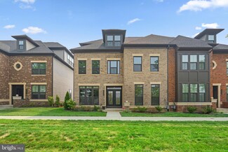 43358 Dewey Square, Ashburn, VA 20148