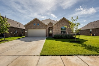 204 Post Oak St, Azle, TX 76020