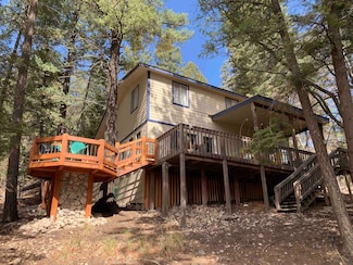 808 Squirrel Ave, Cloudcroft, NM 88317