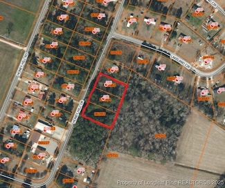 206 Honey Hill Dr, Hallsboro, NC 28442