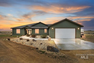 1375 SW Vera St, De Soto, ID 83647