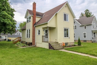 401 S 5th St, Fort Atkinson, WI 53538