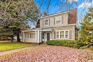 1825 W Moss Ave, Peoria, IL 61606