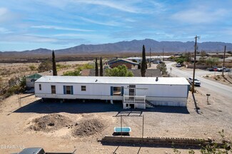 1417 Coach Rd, Westway, TX 79835