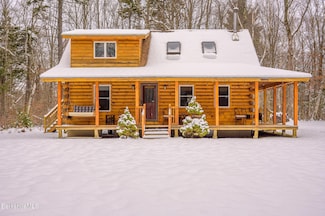 1202 Lovers Lane Rd, Washington, MA 01223