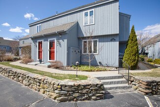 135 Ocean Ave Unit 18, Kennebunkport, ME 04046