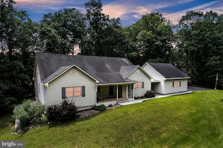 1281 Guadelupe Dr, Westminster, MD 21157