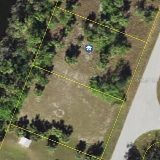 561 Pembroke Dr, Port Charlotte, FL 33954