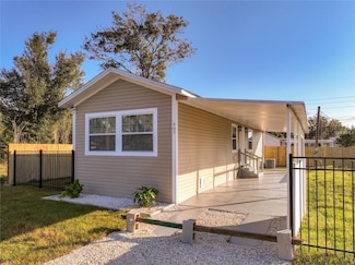 907 Waneta Ave, Lakeland, FL 33815