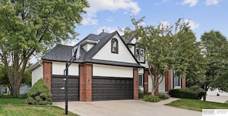 17004 V St, Omaha, NE 68135