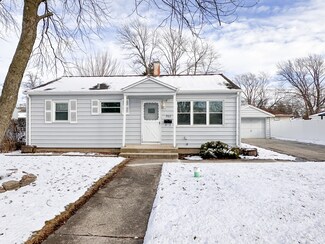 902 Barthelme Ave, Joliet, IL 60435