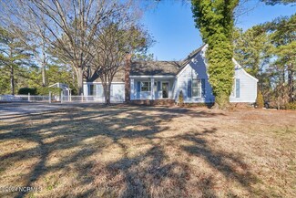 224 Armstead Rd, Vass, NC 28394