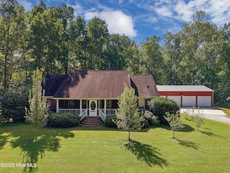 4449 Kershaw Rd, Oriental, NC 28571