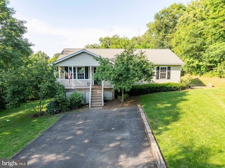958 Highridge Rd, Front Royal, VA 22630