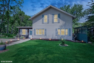 208 Ardmore Ave, La Porte, IN 46350