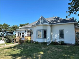 2389 S Lakeview Dr, Greenfield, IA 50849
