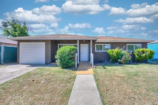 1314 E Calwa Ave, Fresno, CA 93706