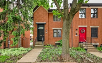 419 Avery St Unit 419, Pittsburgh, PA 15212