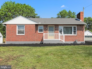 622 S Allison St, Greencastle, PA 17225