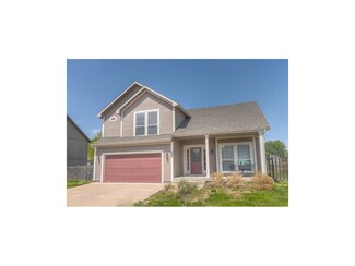 685 River Falls Rd, Kansas City, KS 66111