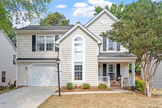 304 Stone Hedge Ct, Holly Springs, NC 27540