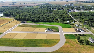 225 Blue Spruce Dr, New Hartford, IA 50660