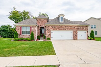 8571 N Deer Hill Dr, McCordsville, IN 46055