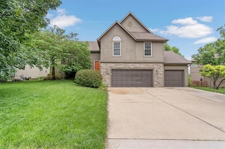 7020 Round Prairie St, Shawnee, KS 66226