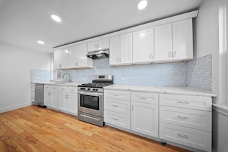 19 Parma Rd, Island Park, NY 11558