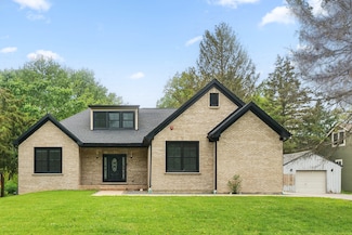 3026 Jackson Dr, Arlington Heights, IL 60004