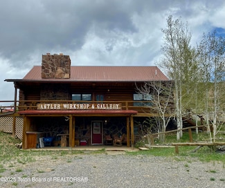 1404 Warm Springs Dr, Dubois, WY 82513