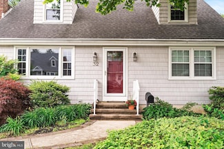 32 Hirsch Ave, Trenton, NJ 08690