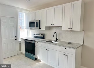 5548 Matthews St, Philadelphia, PA 19138
