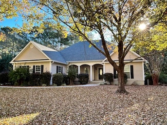 7415 Northgate Dr W, Tifton, GA 31794