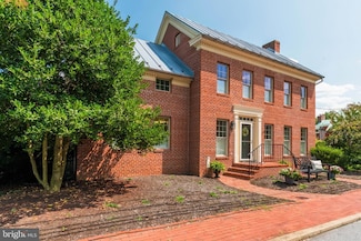 107 N Church St, Shepherdstown, WV 25443