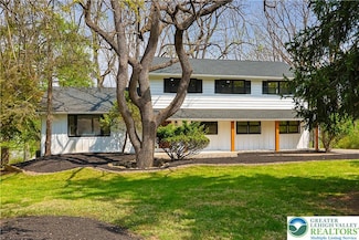 2011 Greenwood Rd, Allentown, PA 18103