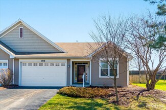 786 Bellevue Cir, Oswego, IL 60543