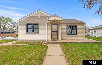 4612 L St, Omaha, NE 68117