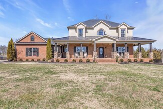 6738 Flat Creek Rd, College Grove, TN 37046
