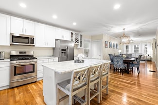 12 Rice St Unit 1, Salem, MA 01970