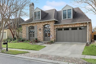 12542 Windermere Oaks Ct, Baton Rouge, LA 70810
