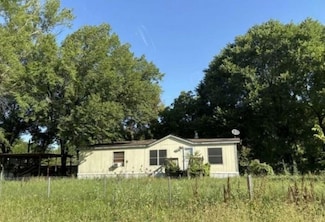 2537 Redwood Cir, Burleson, TX 76028