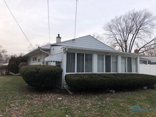 1411 Pennelwood Dr, Toledo, OH 43614