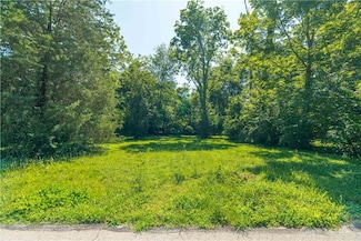 7914 Melody Rd, Dayton, OH 45415
