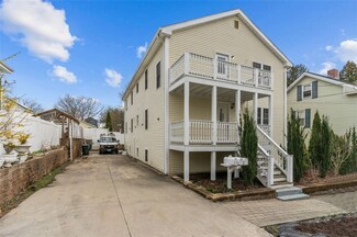 23 Vaughan St Unit 2, Providence, RI 02904