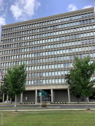 22700 Garrison St Unit 304, Dearborn, MI 48124