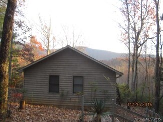 148 Piney Overlook Ln, Saluda, NC 28773