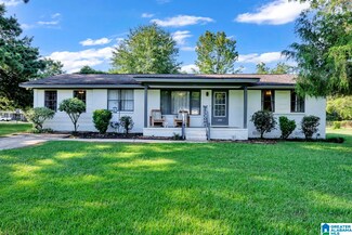 496 Springdale Rd, Mount Olive, AL 35117