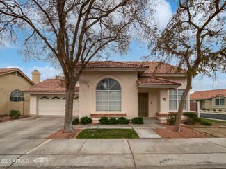 3835 E Kent Dr, Phoenix, AZ 85044
